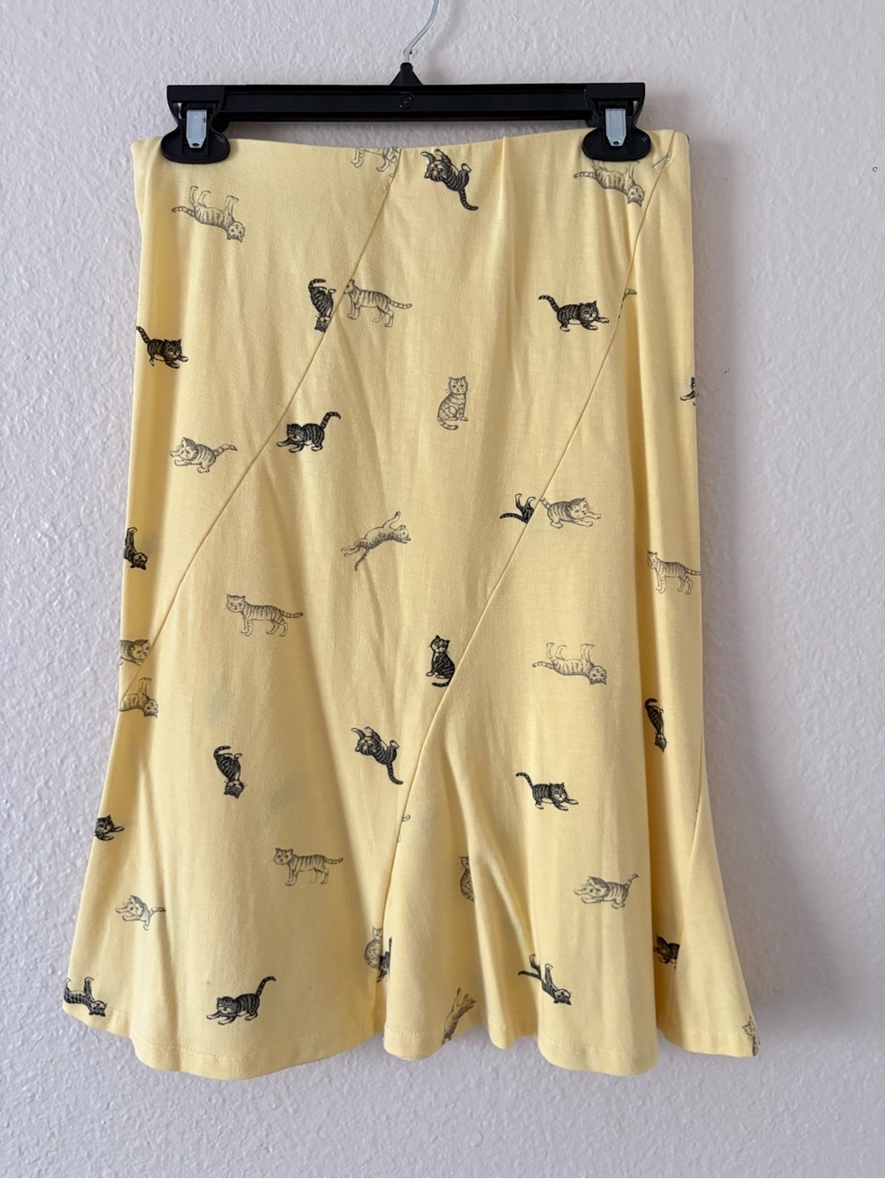 Vintage Playful Cats A-Line Pull On Skirt Size Small Butter Yellow Novelty